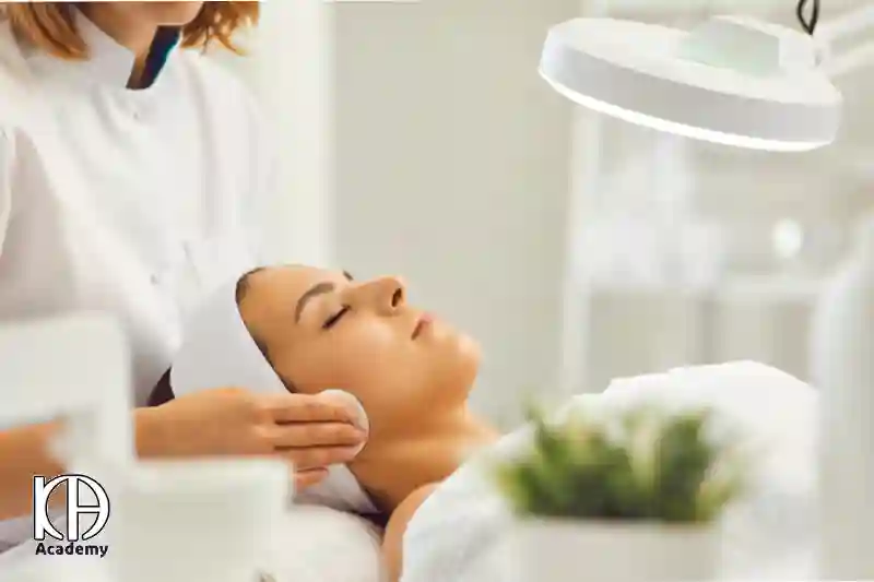 چالشها و فرصتهای شغلی بیوتی تراپیست